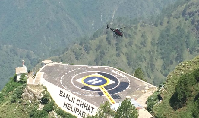 What is the Procedure for Booking a Helicopter for Vaishno Devi Pilgrims?